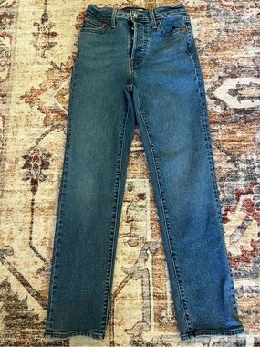 Women’s Levi's Wedgie Straight Leg Denim Jeans Size 26